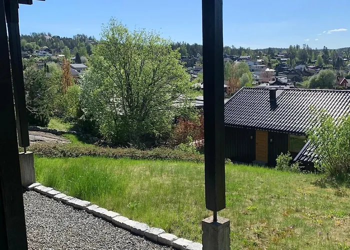 Med Utsikt Pa Solsiden